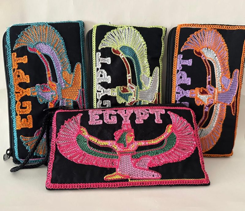 Egyptian Pharaoh Embroidered Clutch Bag, Handmade Coin Purse with Zipper, Fabric 20 cm x 12 cm